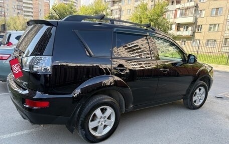 Mitsubishi Outlander III рестайлинг 3, 2011 год, 1 000 050 рублей, 3 фотография