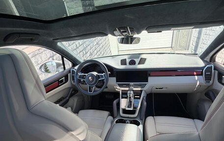 Porsche Cayenne III, 2021 год, 20 000 000 рублей, 9 фотография