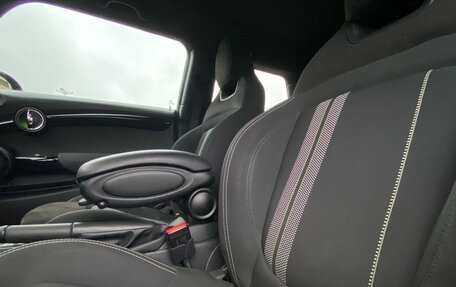 MINI Hatch, 2020 год, 2 750 000 рублей, 26 фотография