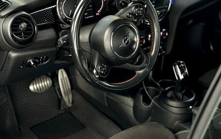 MINI Hatch, 2020 год, 2 750 000 рублей, 32 фотография