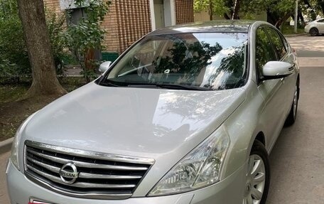 Nissan Teana, 2011 год, 850 000 рублей, 2 фотография