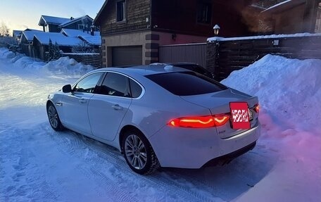 Jaguar XF II, 2016 год, 2 500 000 рублей, 8 фотография
