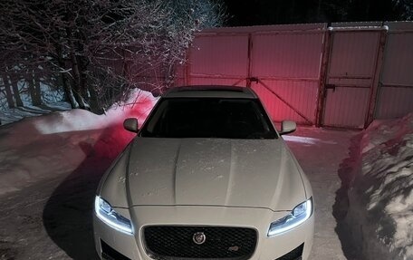 Jaguar XF II, 2016 год, 2 500 000 рублей, 4 фотография