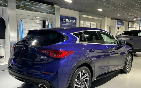 Infiniti Q30, 2017 год, 2 580 000 рублей, 4 фотография