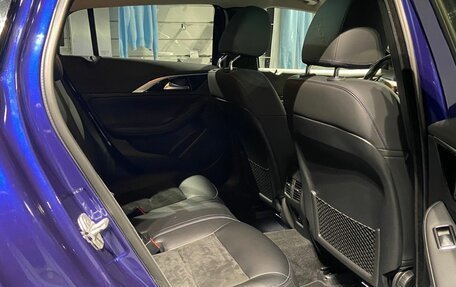 Infiniti Q30, 2017 год, 2 580 000 рублей, 11 фотография