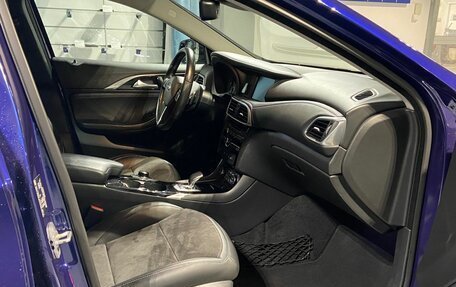 Infiniti Q30, 2017 год, 2 580 000 рублей, 9 фотография