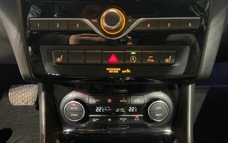 Infiniti Q30, 2017 год, 2 580 000 рублей, 25 фотография
