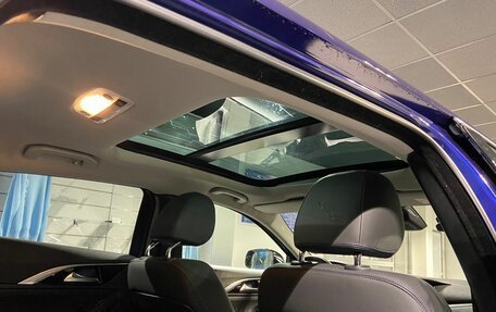 Infiniti Q30, 2017 год, 2 580 000 рублей, 28 фотография