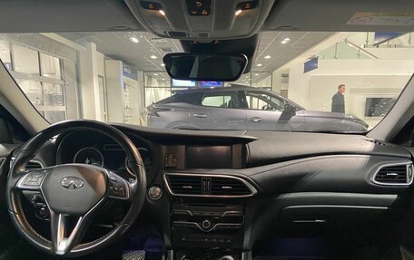Infiniti Q30, 2017 год, 2 580 000 рублей, 29 фотография