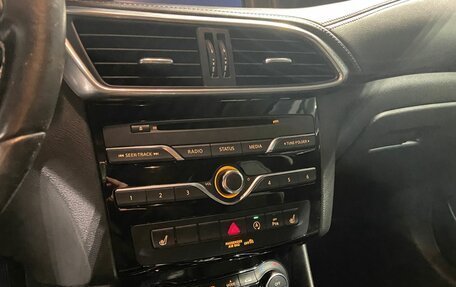 Infiniti Q30, 2017 год, 2 580 000 рублей, 24 фотография
