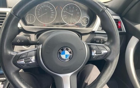 BMW 3 серия, 2017 год, 1 450 000 рублей, 16 фотография