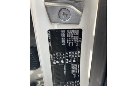 BMW 3 серия, 2017 год, 1 450 000 рублей, 23 фотография