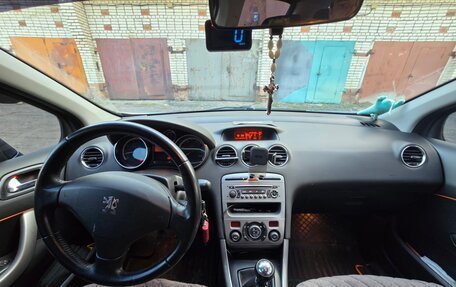 Peugeot 308 II, 2010 год, 700 000 рублей, 4 фотография