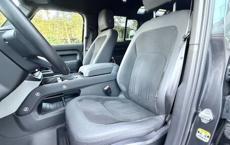 Land Rover Defender II, 2020 год, 5 500 000 рублей, 19 фотография