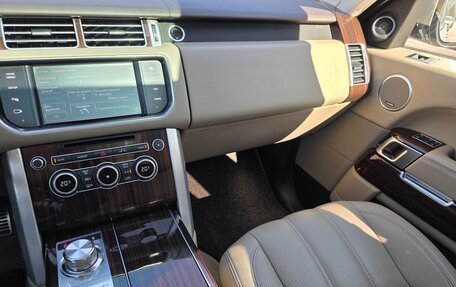 Land Rover Range Rover IV рестайлинг, 2015 год, 5 290 000 рублей, 11 фотография