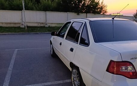 Daewoo Nexia I рестайлинг, 2011 год, 130 000 рублей, 8 фотография