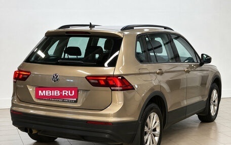 Volkswagen Tiguan II, 2020 год, 2 140 000 рублей, 4 фотография