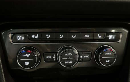 Volkswagen Tiguan II, 2020 год, 2 140 000 рублей, 8 фотография