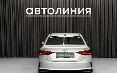 Hyundai Solaris II рестайлинг, 2021 год, 1 390 000 рублей, 5 фотография
