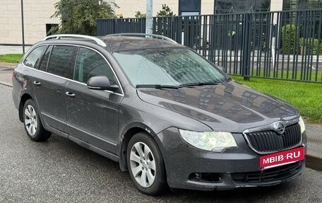 Skoda Superb III рестайлинг, 2011 год, 650 000 рублей, 2 фотография