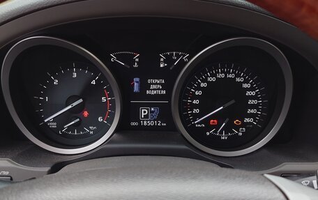 Toyota Land Cruiser 200, 2013 год, 4 300 000 рублей, 6 фотография