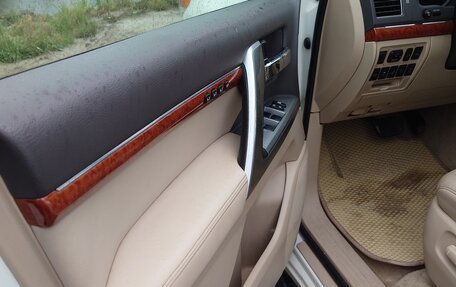 Toyota Land Cruiser 200, 2013 год, 4 300 000 рублей, 7 фотография