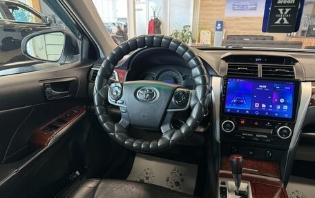 Toyota Camry, 2013 год, 1 999 000 рублей, 14 фотография