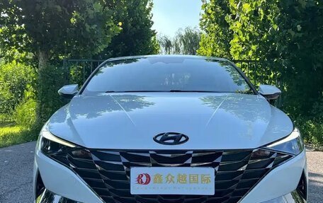 Hyundai Elantra, 2022 год, 1 362 300 рублей, 2 фотография