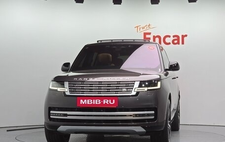 Land Rover Range Rover IV рестайлинг, 2023 год, 17 600 000 рублей, 3 фотография