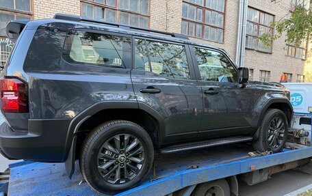 Toyota Land Cruiser Prado, 2024 год, 9 850 000 рублей, 5 фотография