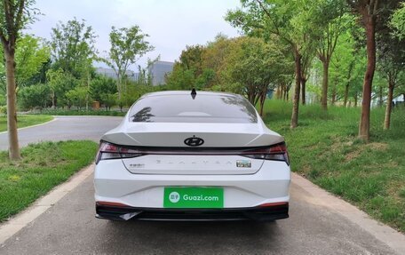 Hyundai Elantra, 2021 год, 1 200 000 рублей, 4 фотография