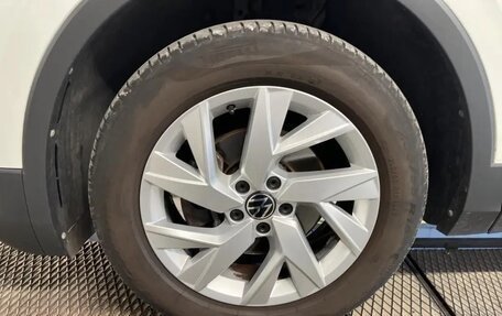 Volkswagen Tiguan II, 2022 год, 2 482 000 рублей, 5 фотография