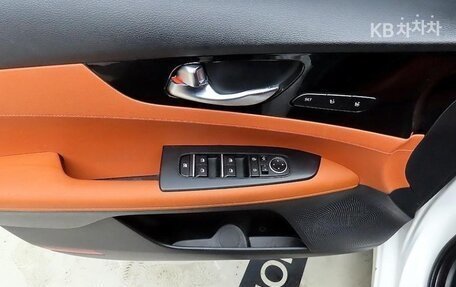 KIA K3, 2022 год, 1 800 000 рублей, 12 фотография
