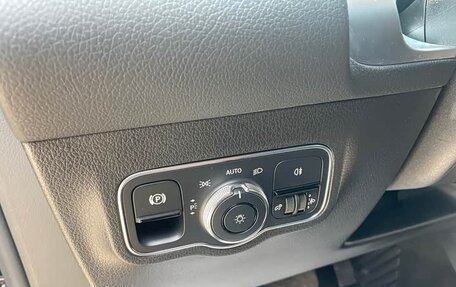 Mercedes-Benz GLB, 2021 год, 2 185 008 рублей, 10 фотография