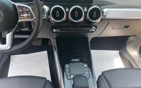 Mercedes-Benz GLB, 2021 год, 2 185 008 рублей, 15 фотография