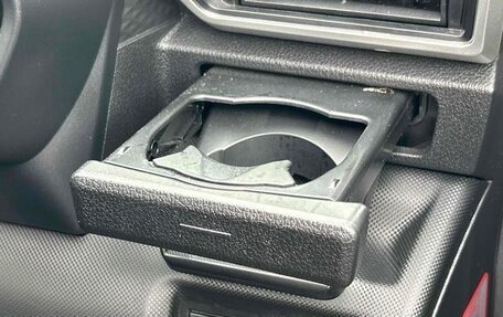 Daihatsu Rocky, 2019 год, 1 098 000 рублей, 20 фотография