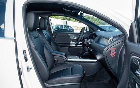 Mercedes-Benz EQA, 2024 год, 4 250 000 рублей, 16 фотография