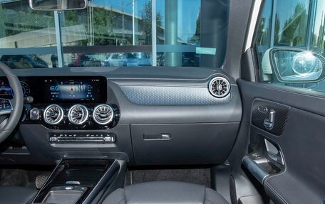 Mercedes-Benz EQA, 2024 год, 4 250 000 рублей, 15 фотография