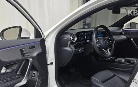 Mercedes-Benz A-Класс, 2021 год, 2 059 000 рублей, 5 фотография