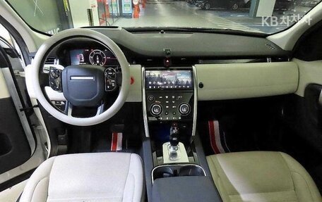 Land Rover Discovery Sport I рестайлинг, 2020 год, 2 043 000 рублей, 9 фотография