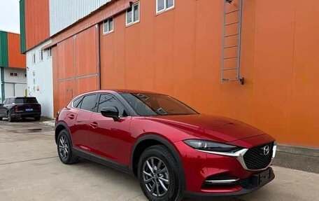Mazda CX-4, 2023 год, 1 680 007 рублей, 4 фотография