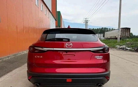 Mazda CX-4, 2023 год, 1 680 007 рублей, 7 фотография