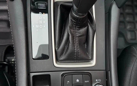 Mazda CX-4, 2023 год, 1 680 007 рублей, 16 фотография
