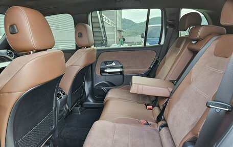 Mercedes-Benz GLB AMG, 2026 год, 7 300 000 рублей, 11 фотография