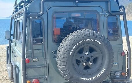 Land Rover Defender I, 2012 год, 2 950 000 рублей, 2 фотография