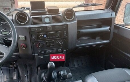 Land Rover Defender I, 2012 год, 2 950 000 рублей, 5 фотография