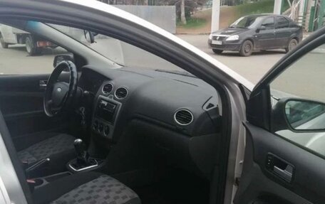 Ford Focus II рестайлинг, 2006 год, 75 000 рублей, 6 фотография