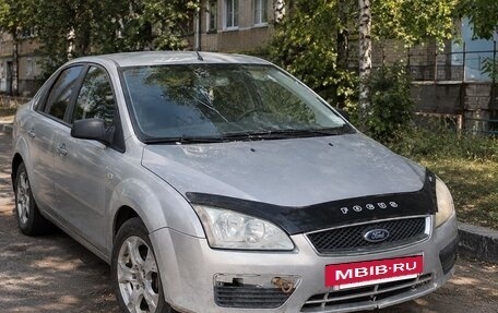 Ford Focus II рестайлинг, 2006 год, 75 000 рублей, 3 фотография