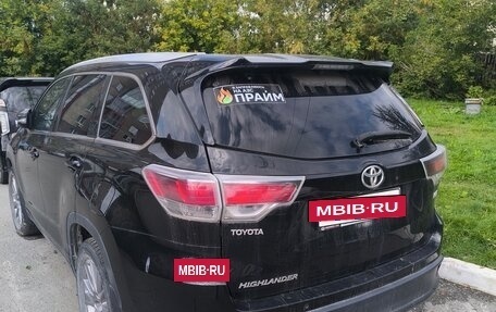 Toyota Highlander III, 2014 год, 2 200 000 рублей, 6 фотография