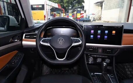 Volkswagen Bora, 2023 год, 1 280 000 рублей, 15 фотография